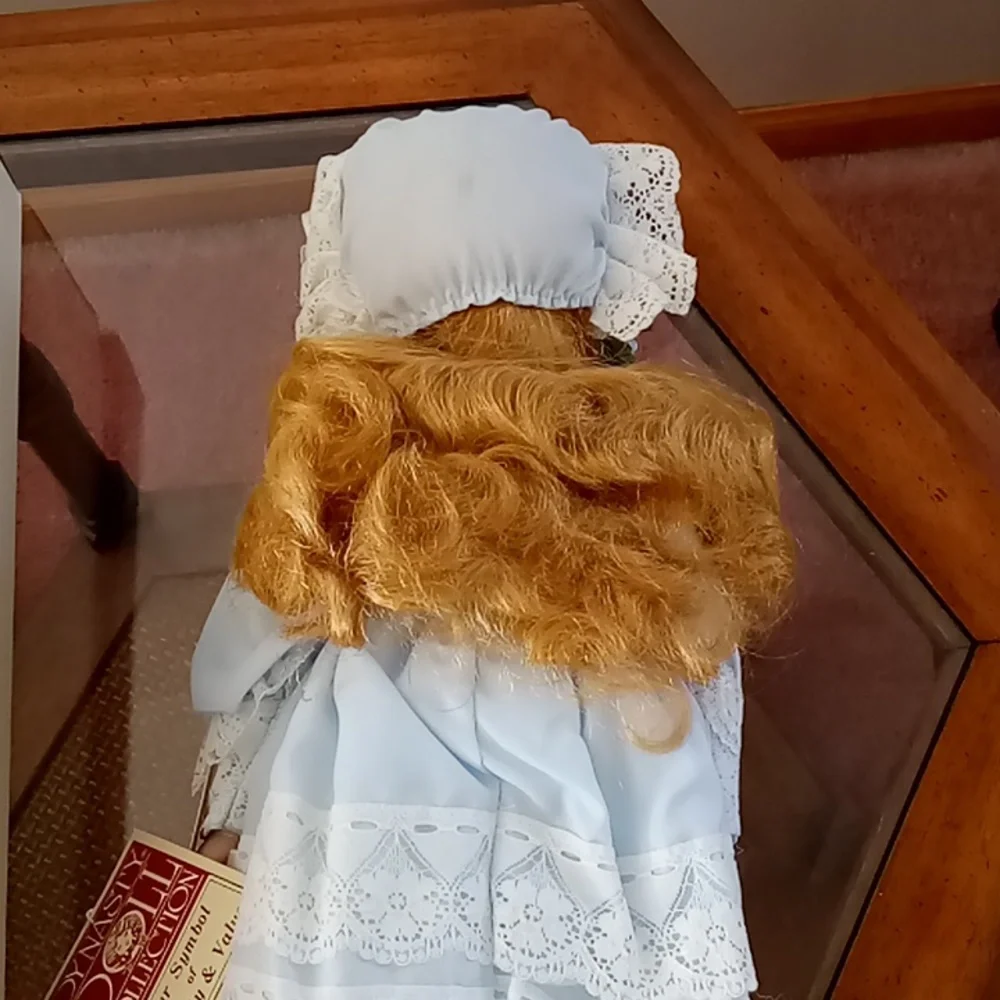 NWT Vintage Porcelain Doll - Picture 6 of 9